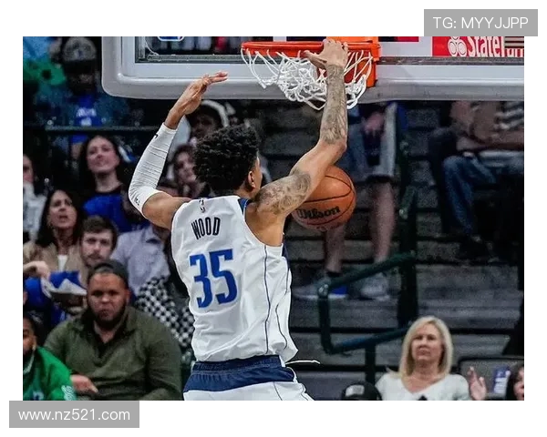 默里半场火力全开三分五中砍十八分引领球队攻势主宰比赛节奏上半场