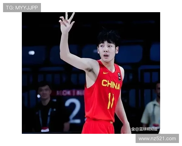 张博源解读伊利诺伊大学攻防转换与三分理念契合个人打法篮球风格