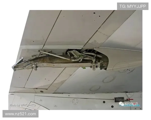 飞机电液作动筒伺服阀静态电流